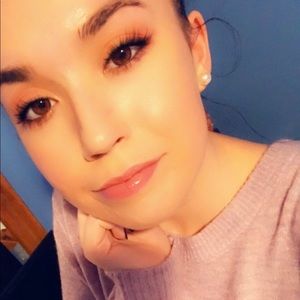 Meet your Posher, Jillian